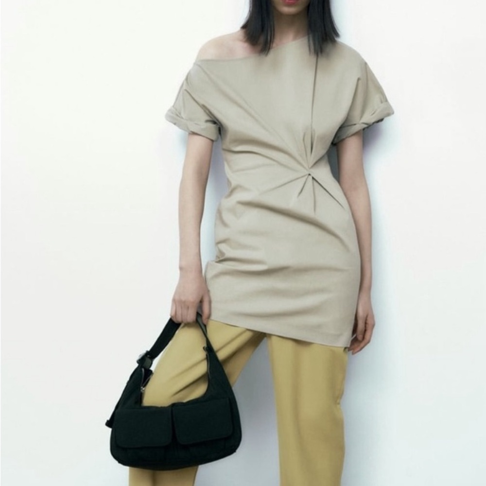 Zara PLEATED ASYMMETRIC DRESS ZISE L - Picture 5 of 7